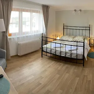 u-vclava.praguehotelsweb.com/